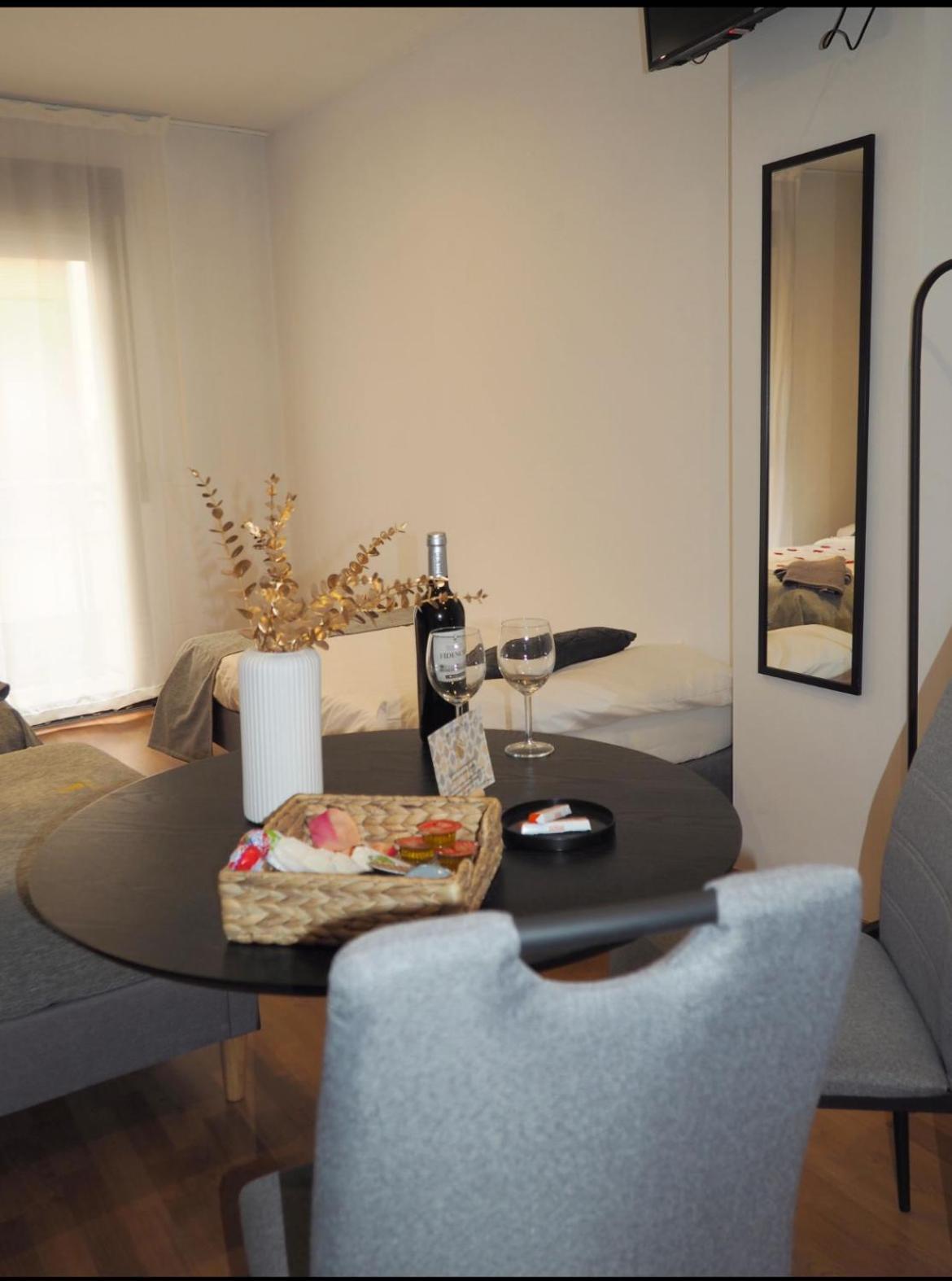 Lm Apartments Puentezuelas Granada Luaran gambar